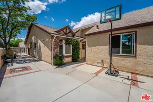 37603 Melton Ave, Palmdale, CA 93550 - Photo 1
