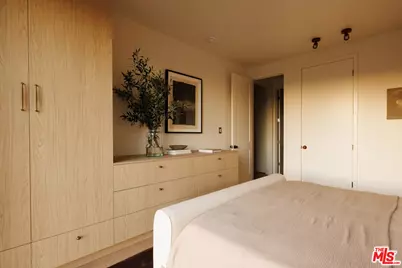 4300 Ambrose Ave, Los Angeles, CA 90027 - Photo 23