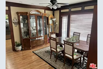 220 N Oxford Ave, Los Angeles, CA 90004 - Photo 11