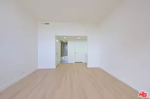 10535 Wilshire Blvd, Los Angeles, CA 90024 - Photo 29