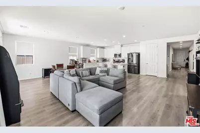 2141 Jenner St, Lancaster, CA 93535 - Photo 7