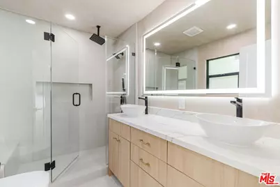6150 Sylvia Ave, Tarzana, CA 91335 - Photo 11