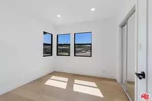 6150 Sylvia Ave, Tarzana, CA 91335 - Photo 13