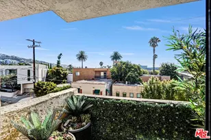 9025 Keith Ave, West Hollywood, CA 90069 - Photo 21