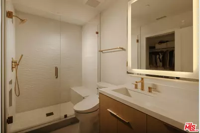 363 22nd St, Santa Monica, CA 90402 - Photo 13