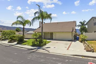 15362 Rhododendron Dr, Santa Clarita, CA 91387 - Photo 49