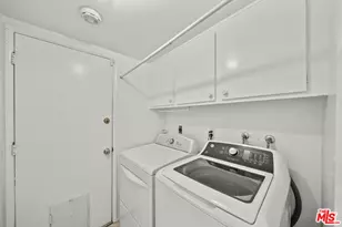 15362 Rhododendron Dr, Santa Clarita, CA 91387 - Photo 23