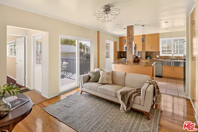 3152 Grand View Blvd, Los Angeles, CA 90066 - Photo 7