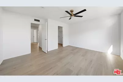 25715 Wagner Way #B, Stevenson Ranch, CA 91381 - Photo 23