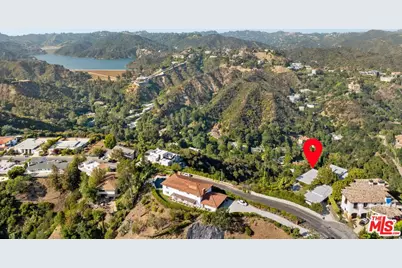 1298 Stradella Rd, Los Angeles, CA 90077 - Photo 23