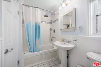 2615 Beach Ave, Venice, CA 90291 - Photo 19