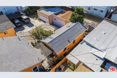 1363 E 49th St, Los Angeles, CA 90011 - Photo 27