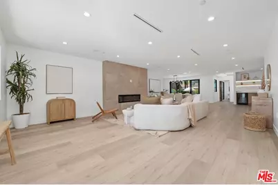 5807 Balcom Ave, Encino, CA 91316 - Photo 5