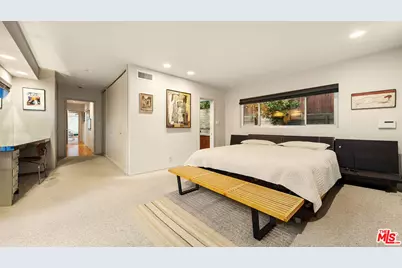 13044 Sky Valley Rd, Los Angeles, CA 90049 - Photo 19