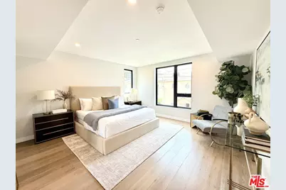 1017 N Croft Ave #203, Los Angeles, CA 90069 - Photo 9
