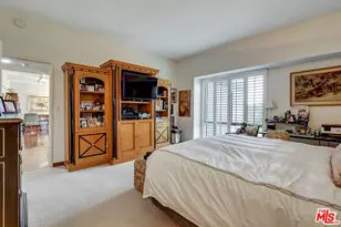 10445 Wilshire Blvd, Los Angeles, CA 90024 - Photo 21