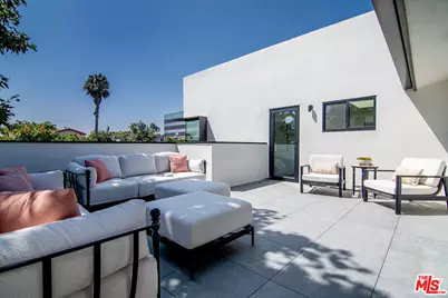 10639 Cushdon Ave, Los Angeles, CA 90064 - Photo 39