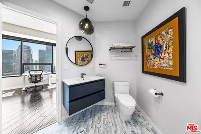 1100 Wilshire Blvd #3208, Los Angeles, CA 90017 - Photo 17