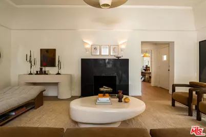 3141 E La Suvida Dr, Los Angeles, CA 90068 - Photo 5