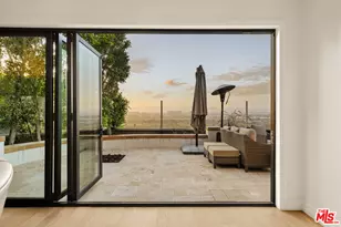 7585 Shore Cliff Dr, Los Angeles, CA 90045 - Photo 9