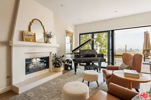 7585 Shore Cliff Dr, Los Angeles, CA 90045 - Photo 7