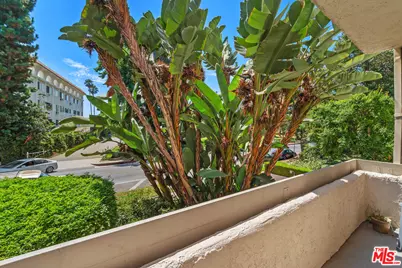 1440 Veteran Ave #217, Los Angeles, CA 90024 - Photo 19