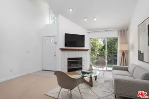 24119 Del Monte Dr., Valencia, CA 91355 - Photo 3