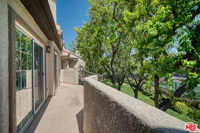 24119 Del Monte Dr #56, Santa Clarita, CA 91355 - Photo 21