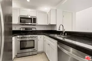24119 Del Monte Dr., Valencia, CA 91355 - Photo 7