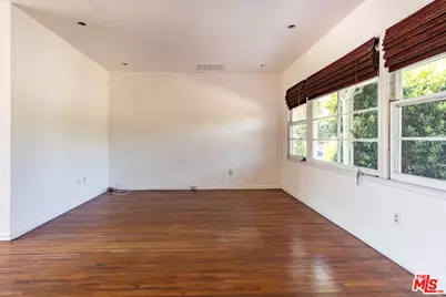 7854 Agnes Ave, Los Angeles, CA 91605 - Photo 13