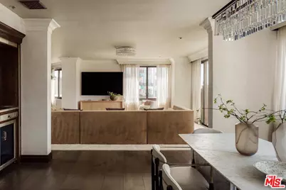 10560 Wilshire Blvd #2003, Los Angeles, CA 90024 - Photo 5