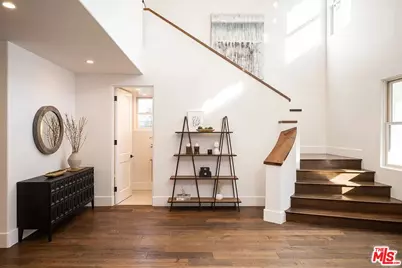 3496 Redwood Ave, Los Angeles, CA 90066 - Photo 3