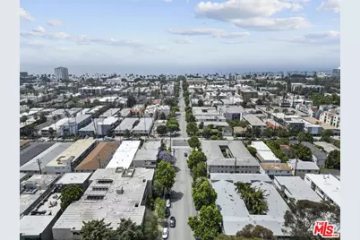 630 Idaho Ave #204, Santa Monica, CA 90403 - Photo 25