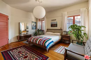 2915 S Budlong Ave, Los Angeles, CA 90007 - Photo 25