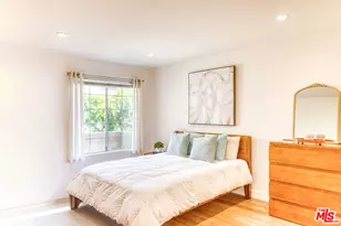 5510 Owensmouth Ave, Woodland Hills, CA 91367 - Photo 13