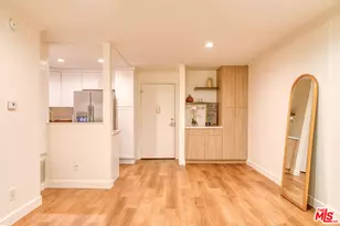 5510 Owensmouth Ave, Woodland Hills, CA 91367 - Photo 3