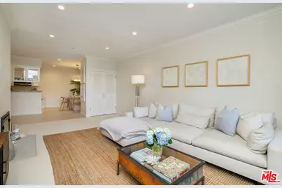 125 Montana Ave #204, Santa Monica, CA 90403 - Photo 5