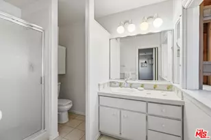 15203 Camarillo St, Sherman Oaks, CA 91403 - Photo 11