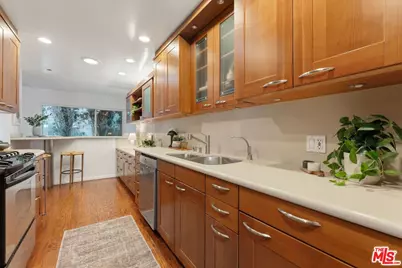 944 17th St #6, Santa Monica, CA 90403 - Photo 7