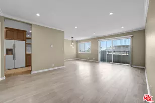 1250 N Kings Rd, West Hollywood, CA 90069 - Photo 25