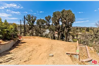 16503 Las Casas Pl, Los Angeles, CA 90272 - Photo 9