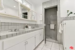 5071 Gaynor Ave, Encino, CA 91436 - Photo 43