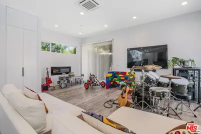 5509 Woodman Ave, Los Angeles, CA 91401 - Photo 29