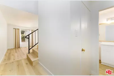 13145 Bromont Ave #44, Los Angeles, CA 91342 - Photo 5