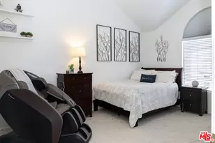 630 Kingswood Ln, Simi Valley, CA 93065 - Photo 29