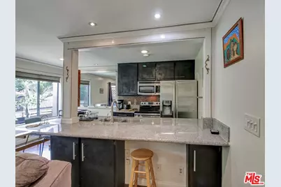 525 S Ardmore Ave #335, Los Angeles, CA 90020 - Photo 11