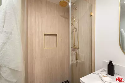 3875 Middlebury St, Los Angeles, CA 90004 - Photo 11