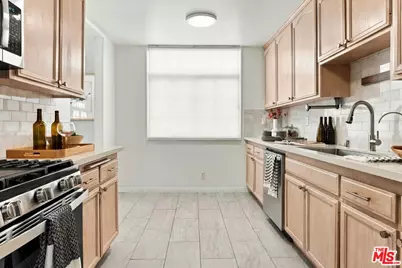 1645 Camden Ave #202, Los Angeles, CA 90025 - Photo 15