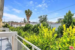 117 S Clark Dr, Los Angeles, CA 90048 - Photo 13