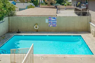 302 E Chestnut Ave, Santa Ana, CA 92701 - Photo 25